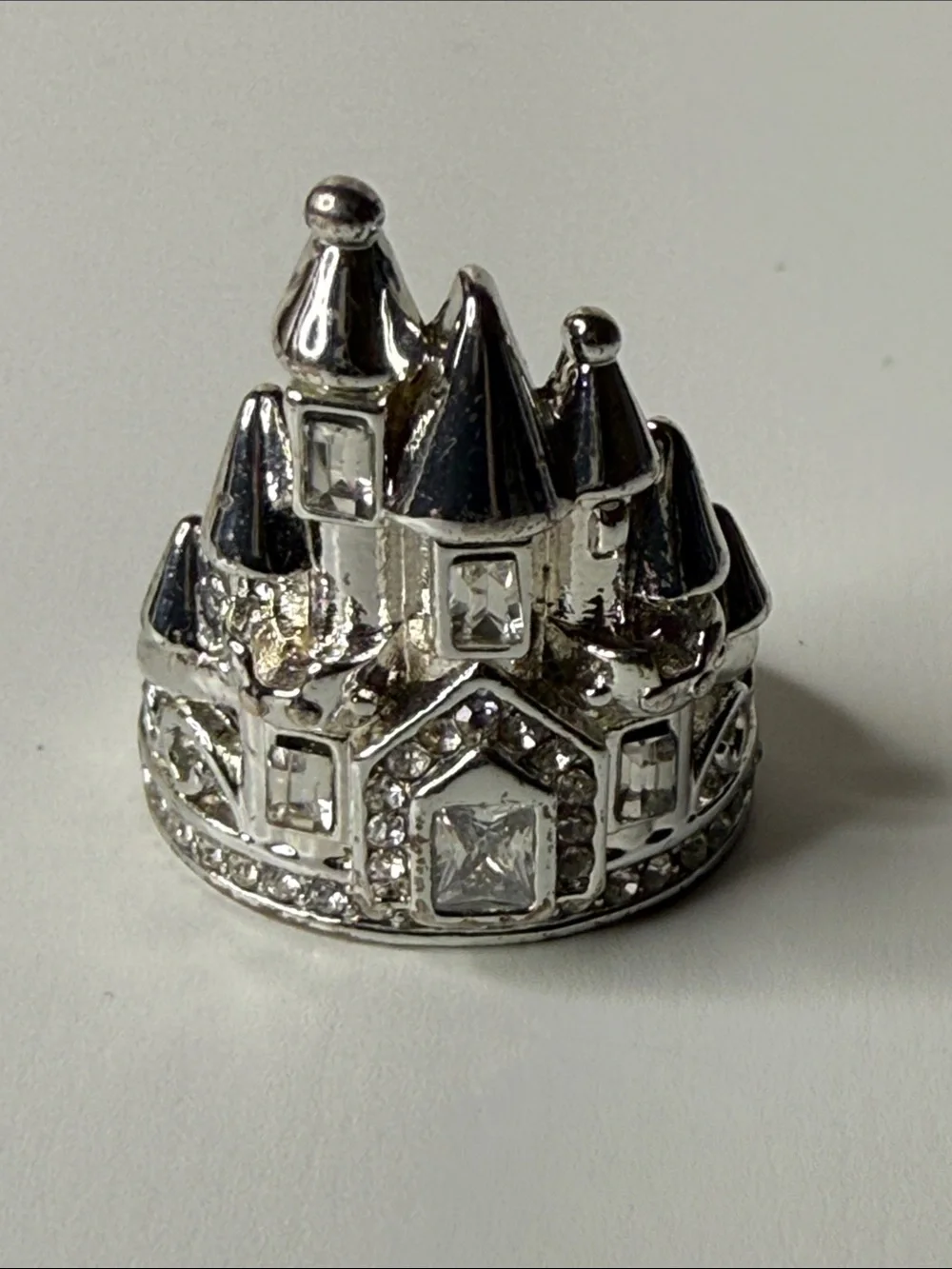 Silver tone fashion Castle Statement Ring with Clear Stones